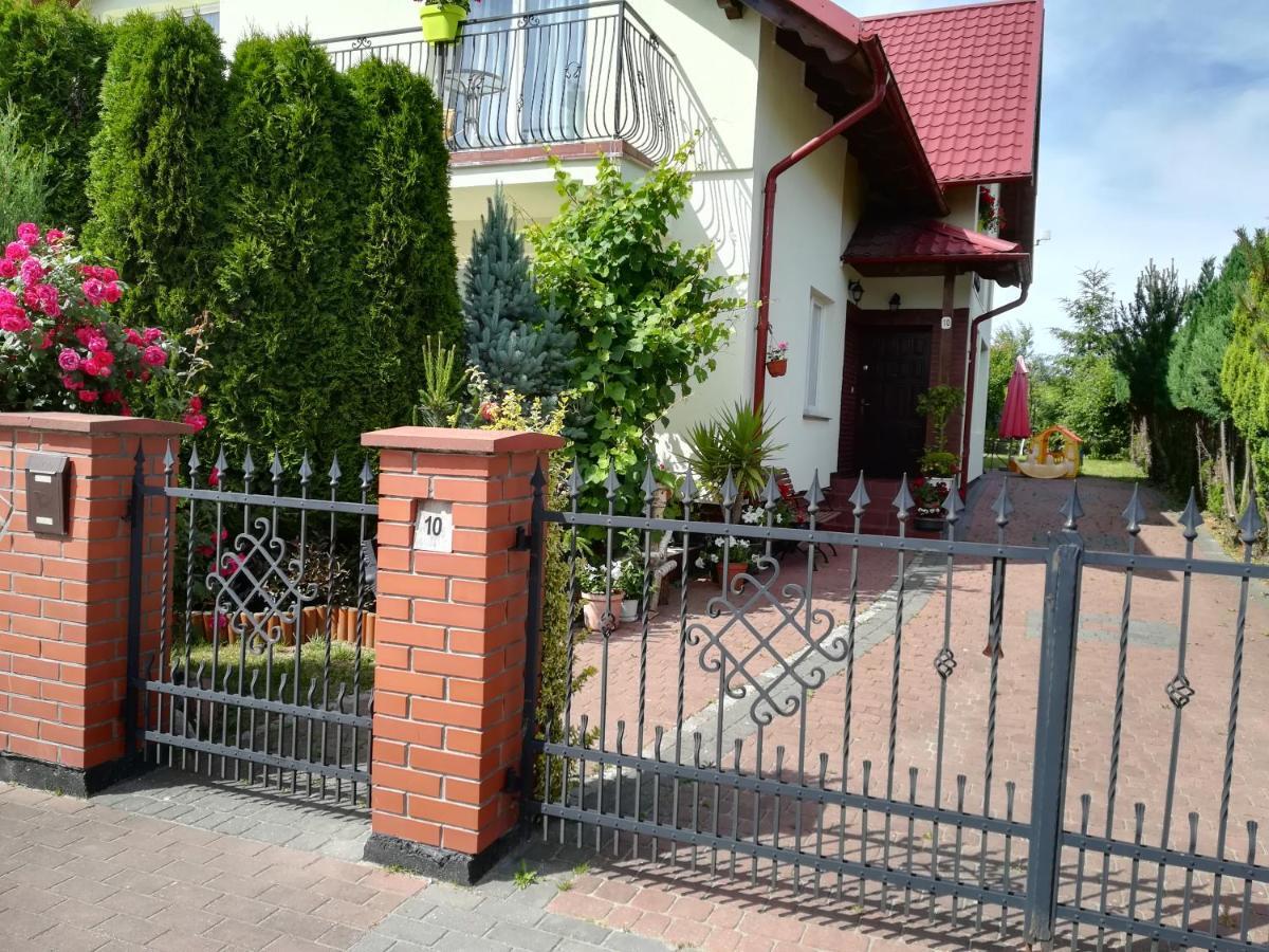 Pokoje Goscinne Jutrzenka Swarzewo Εξωτερικό φωτογραφία
