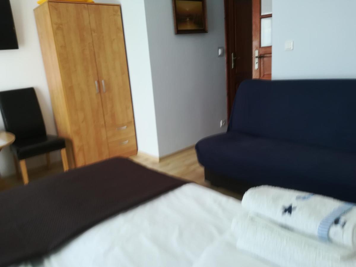 Pokoje Goscinne Jutrzenka Swarzewo Εξωτερικό φωτογραφία